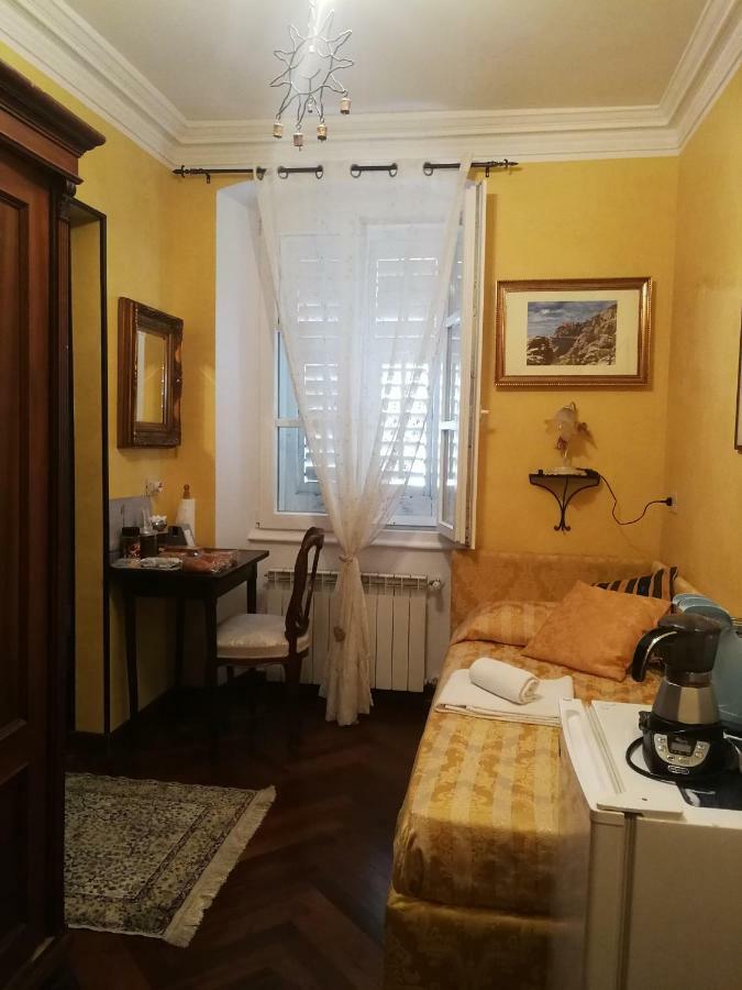 Casa Vacanze Rilke Триест Екстериор снимка